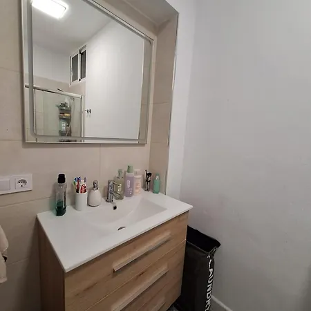 Con Bano Compartido En Casa Con Familia Séjour chez l'habitant *